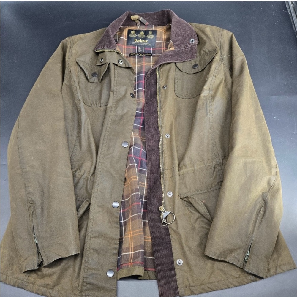 Barbour Utility Jacket in Olive and Brown